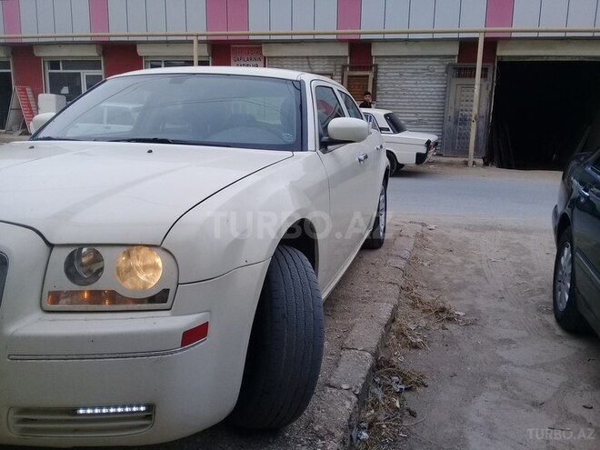 Chrysler 300C 2006, 143,786 km - 2.7 l - Bakı