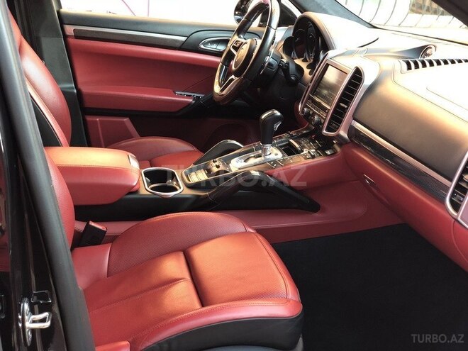Porsche Cayenne GTS 2015, 52,000 km - 3.6 l - Bakı