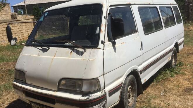 Kia Pregio 1996, 257,000 km - 2.7 l - Sumqayıt