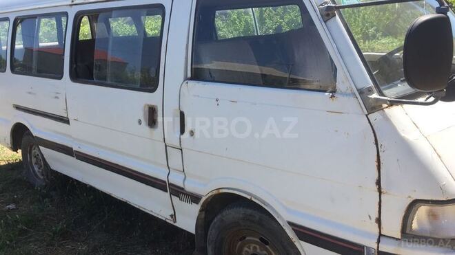 Kia Pregio 1996, 257,000 km - 2.7 l - Sumqayıt