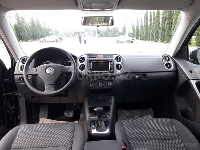 Volkswagen Tiguan 2009, 180,000 km - 2.0 л - Gəncə