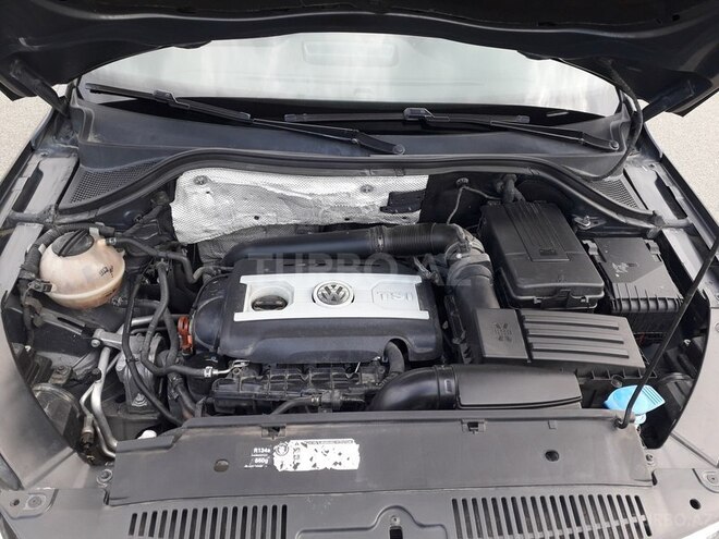 Volkswagen Tiguan 2009, 180,000 km - 2.0 л - Gəncə