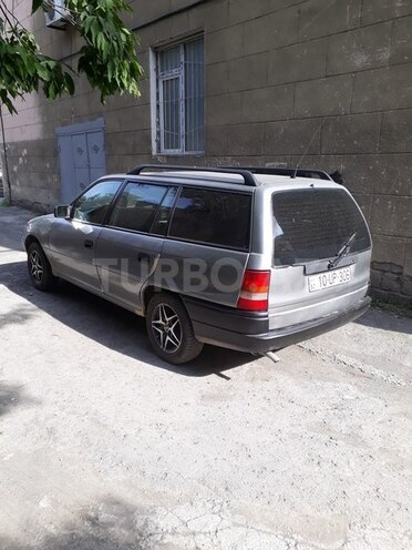 Opel Astra 1994, 387,000 km - 1.4 l - Şəki