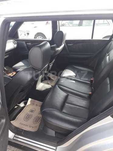 Mercedes E 240 1998, 255,000 km - 2.4 l - Bakı