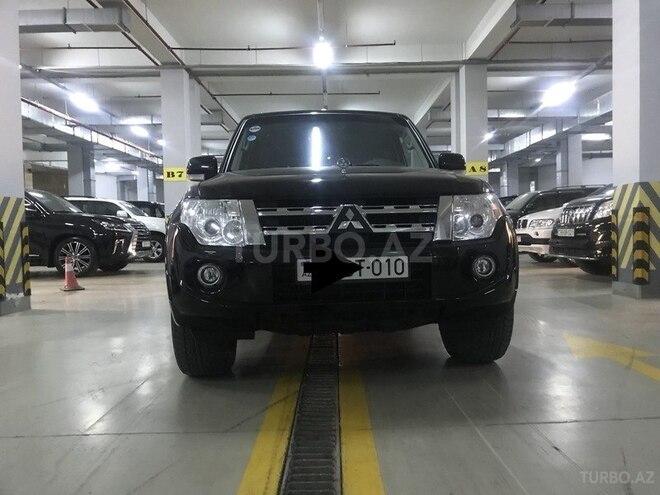 Mitsubishi Pajero 2012, 74,000 km - 3.5 л - Bakı