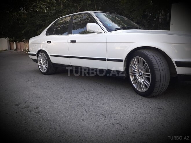 BMW 520 1992, 390,000 km - 2.0 l - Bakı