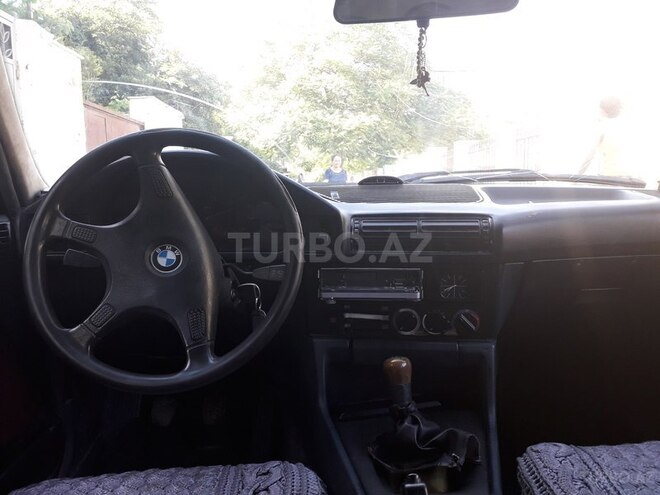 BMW 520 1992, 390,000 km - 2.0 l - Bakı