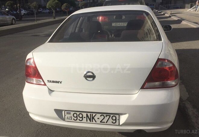Nissan Sunny 2011, 321,861 km - 1.6 l - Bakı