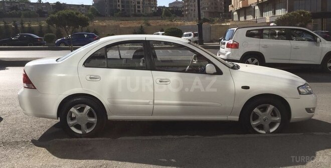 Nissan Sunny 2011, 321,861 km - 1.6 l - Bakı
