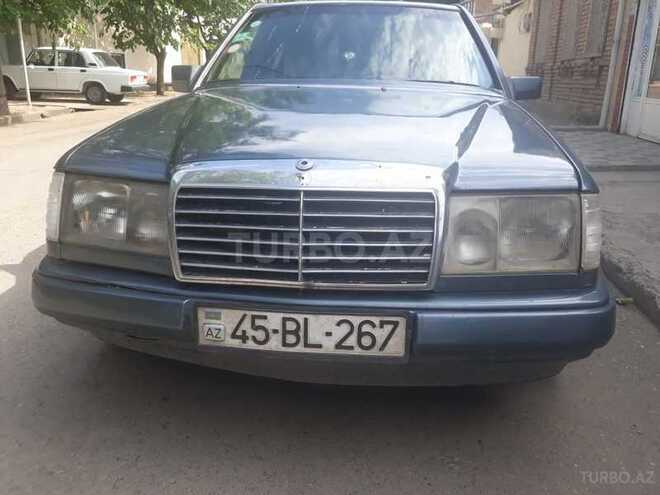 Mercedes E 200 1986, 280,000 km - 2.0 л - Gəncə