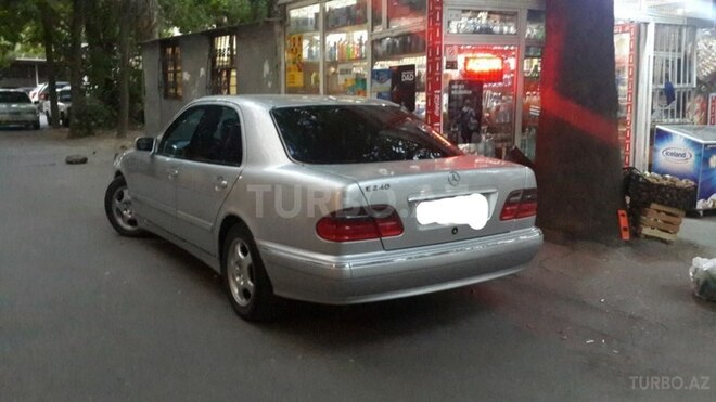 Mercedes E 240 2000, 206,513 km - 2.4 l - Bakı