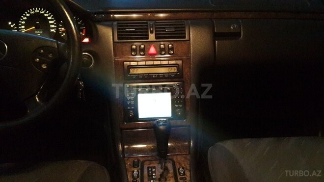 Mercedes E 240 2000, 206,513 km - 2.4 l - Bakı