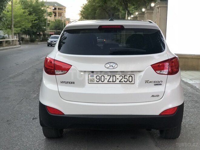 Hyundai ix35 2013, 62,000 km - 2.4 l - Bakı