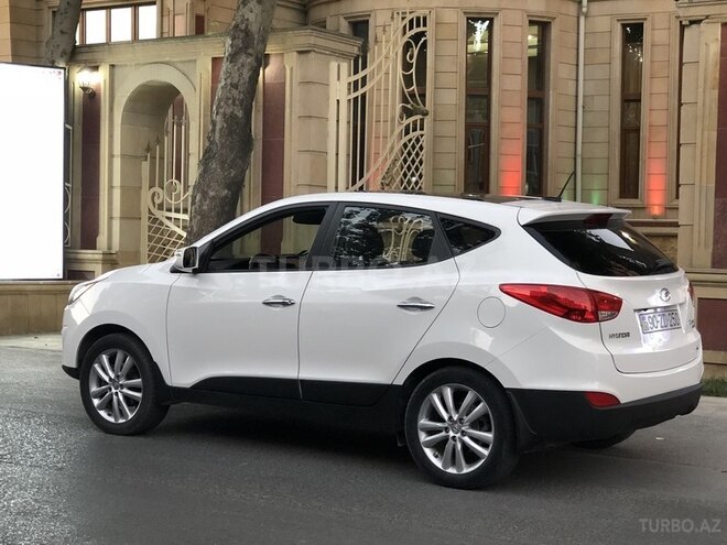 Hyundai ix35 2013, 62,000 km - 2.4 l - Bakı