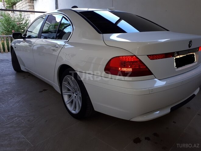 BMW 745 2002, 251,674 km - 4.4 l - Füzuli