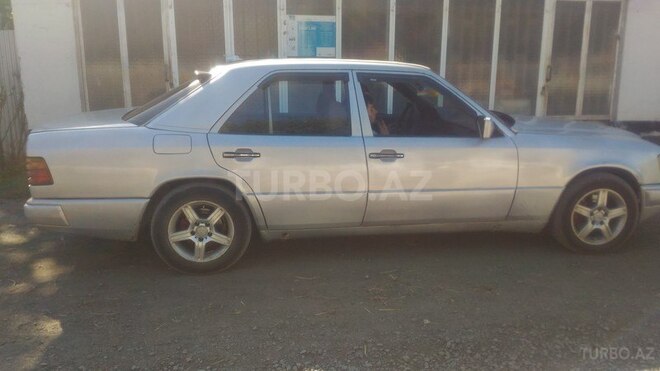 Mercedes C 220 1993, 480,125 km - 2.2 l - Balakən