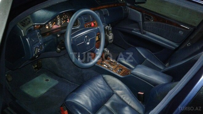 Mercedes E 280 1999, 250,000 km - 2.7 l - Siyəzən