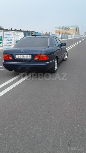 Mercedes E 280 1999, 250,000 km - 2.7 l - Siyəzən