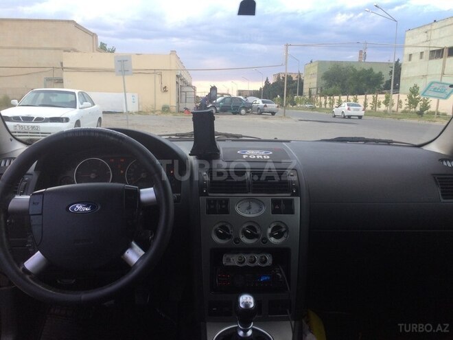 Ford Mondeo 2002, 250,000 km - 2.0 л - Bakı