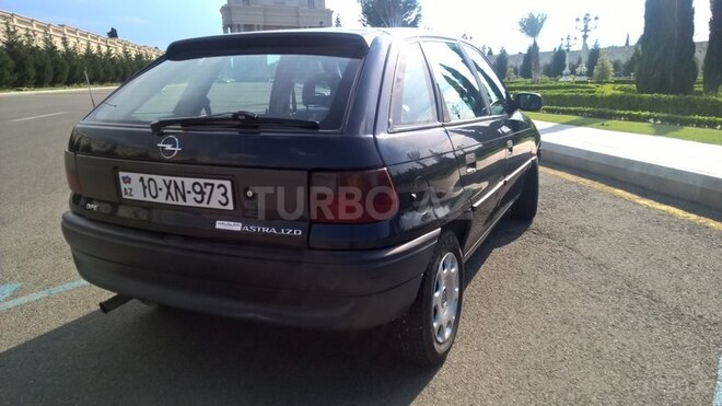 Opel Astra 1995, 235,465 km - 1.7 l - Gəncə