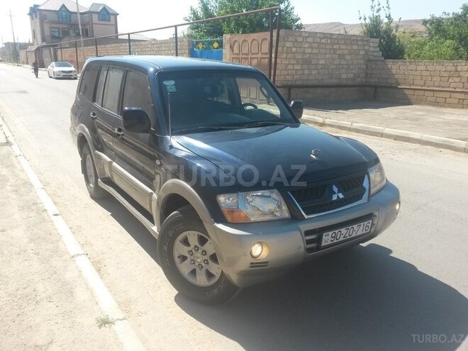 Mitsubishi Pajero 2003, 210,500 km - 3.0 l - Bakı