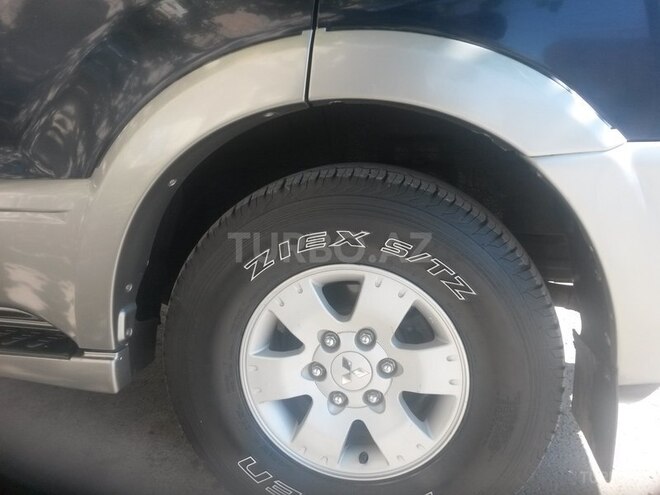 Mitsubishi Pajero 2003, 210,500 km - 3.0 l - Bakı