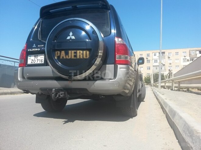 Mitsubishi Pajero 2003, 210,500 km - 3.0 l - Bakı