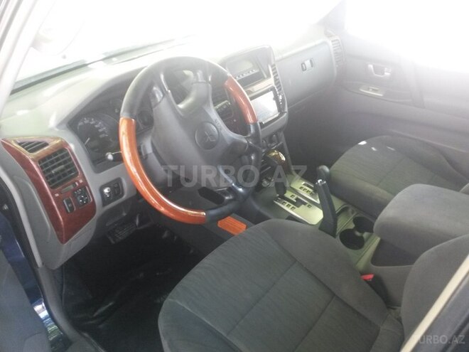 Mitsubishi Pajero 2003, 210,500 km - 3.0 l - Bakı