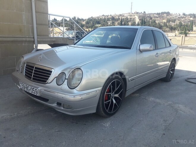 Mercedes E 240 2000, 250,000 km - 0.3 l - Bakı