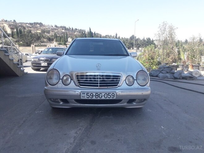 Mercedes E 240 2000, 250,000 km - 0.3 l - Bakı