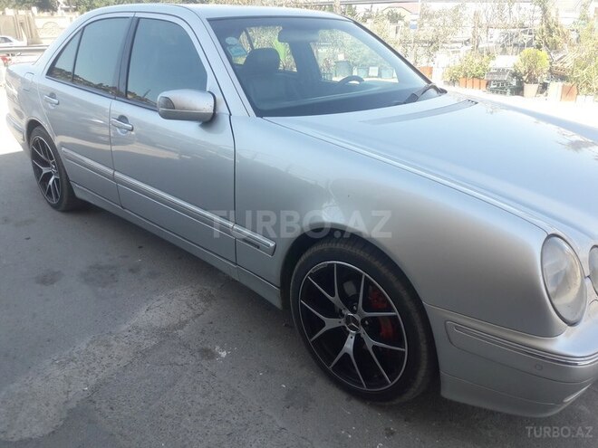 Mercedes E 240 2000, 250,000 km - 0.3 l - Bakı