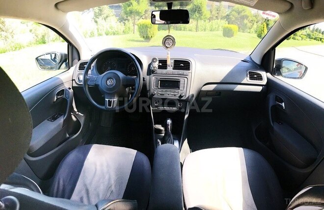 Volkswagen Polo 2014, 57,000 km - 1.6 л - Bakı