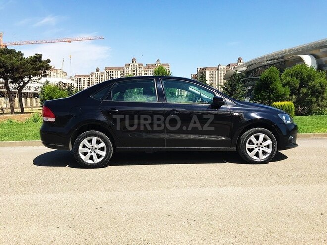 Volkswagen Polo 2014, 57,000 km - 1.6 л - Bakı