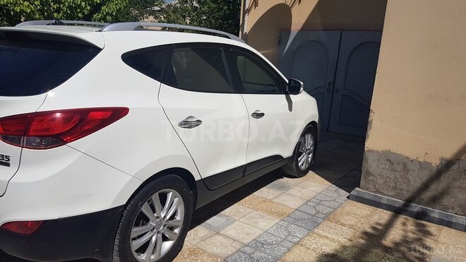 Hyundai ix35 2010, 80,000 km - 2.4 л - Bakı