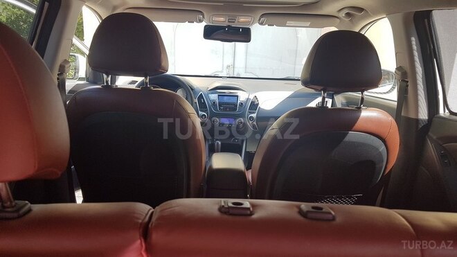 Hyundai ix35 2010, 80,000 km - 2.4 л - Bakı