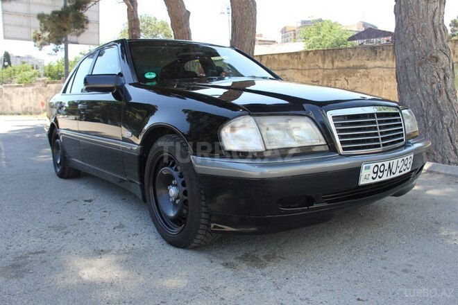 Mercedes C 200 1999, 253,000 km - 2.0 l - Bakı