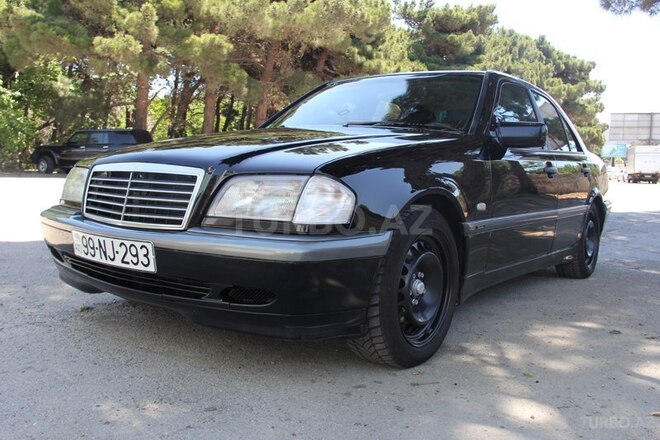 Mercedes C 200 1999, 253,000 km - 2.0 l - Bakı