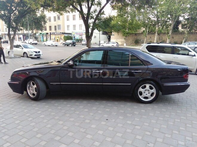 Mercedes E 270 1999, 395,232 km - 2.7 l - Bakı
