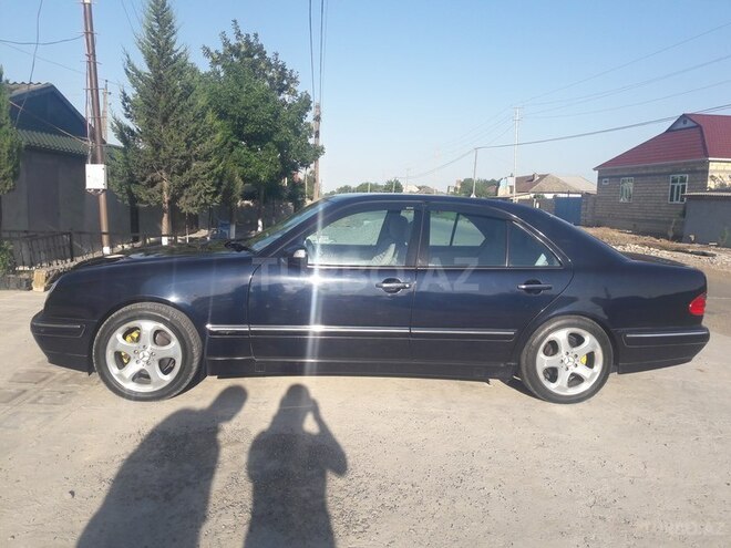 Mercedes E 240 2001, 250,000 km - 2.6 l - Cəlilabad