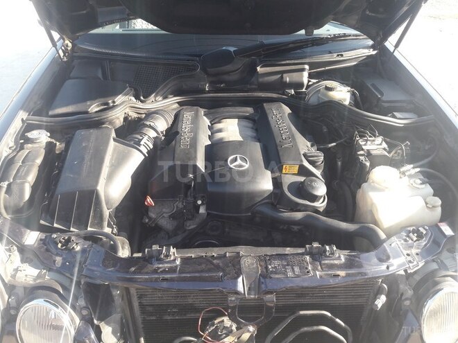 Mercedes E 240 2001, 250,000 km - 2.6 l - Cəlilabad