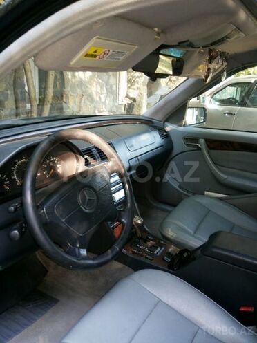 Mercedes C 230 1997, 269,000 km - 2.3 l - Bakı