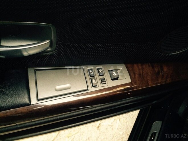 BMW 745 2003, 290,000 km - 4.5 l - Bakı