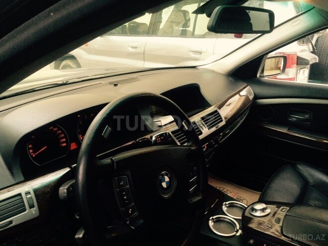 BMW 745 2003, 290,000 km - 4.5 l - Bakı