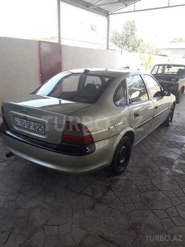 Opel Vectra 1995, 280,000 km - 1.8 l - Bakı