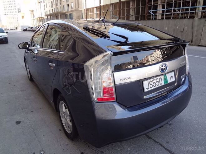 Toyota Prius 2013, 68,000 km - 1.8 l - Bakı