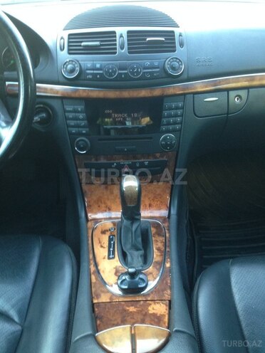 Mercedes E 200 2004, 184,000 km - 2.0 l - Bakı