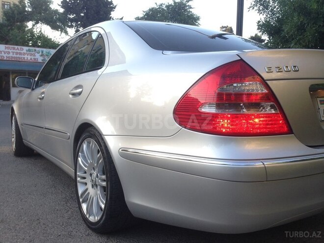 Mercedes E 200 2004, 184,000 km - 2.0 l - Bakı