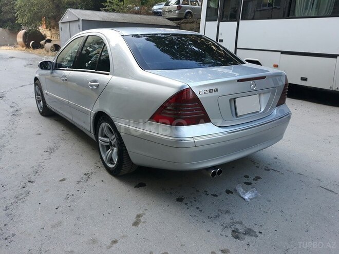 Mercedes C 200 2002, 235,682 km - 2.0 l - Bakı
