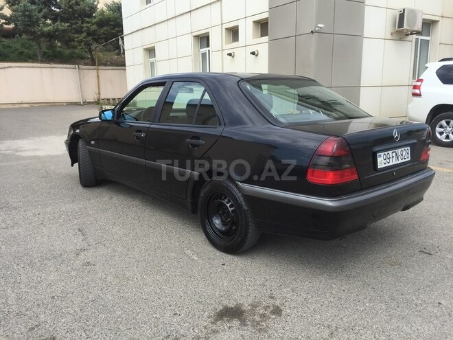 Mercedes C 180 1999, 256,778 km - 1.8 l - Bakı
