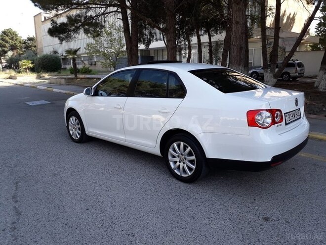 Volkswagen Jetta 2010, 162,000 km - 1.6 л - Sumqayıt